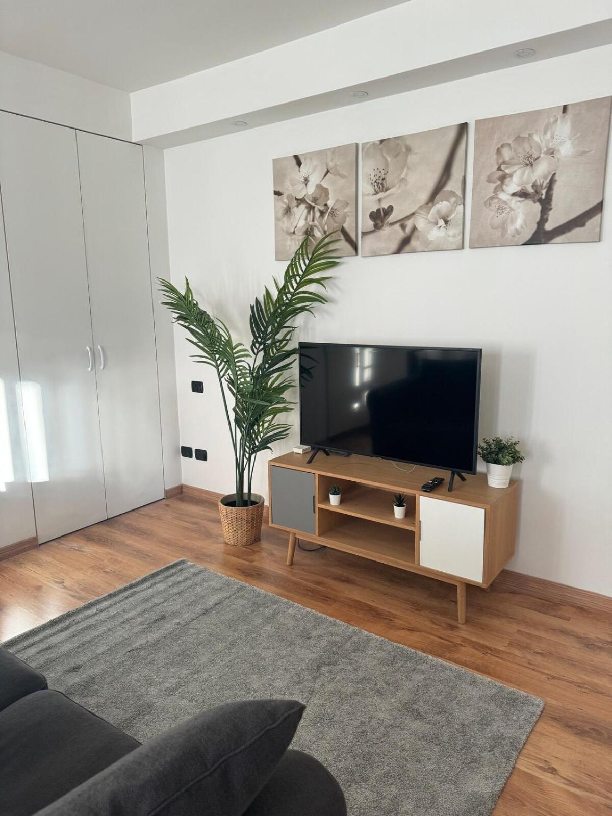 Apartment Design On Navigli Milan