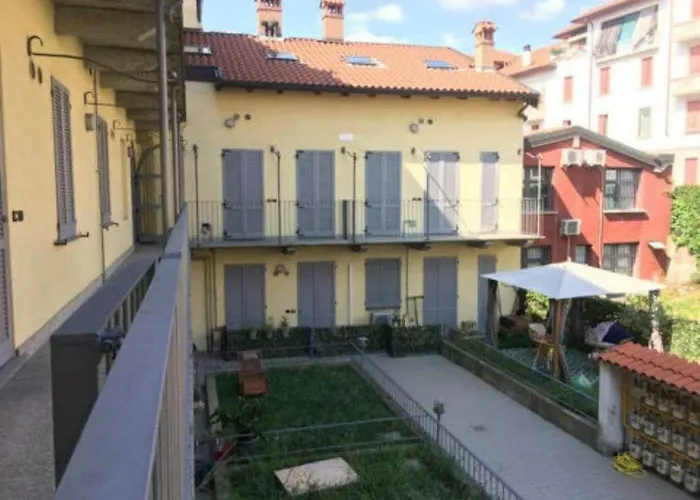Design Apt On Navigli